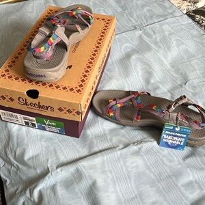Skechers walking/water sandals Rainbow/purple/gray color pattern